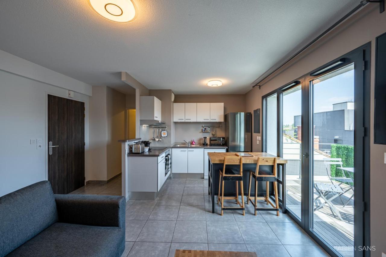 Le Saint Exupery - T3 Centre Ville Avec Balcon + Parking Gratuit Toulouse Luaran gambar