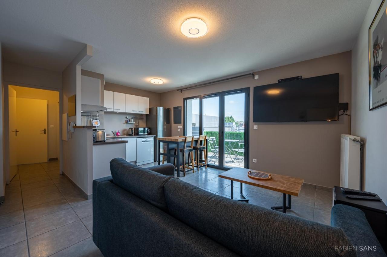 Le Saint Exupery - T3 Centre Ville Avec Balcon + Parking Gratuit Toulouse Luaran gambar